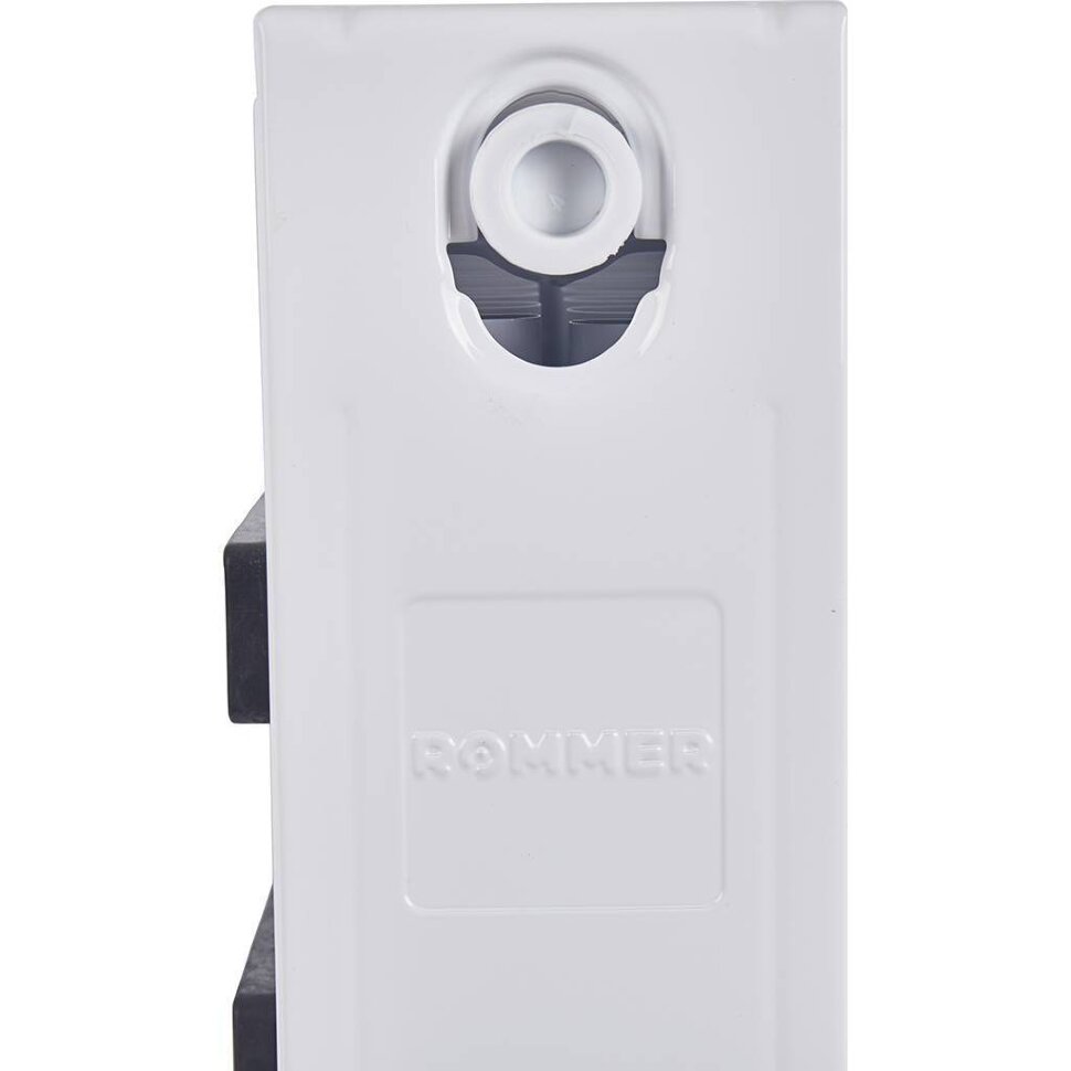 ROMMER 22/300/600 радиатор стальной панельный боковое подключение Compact